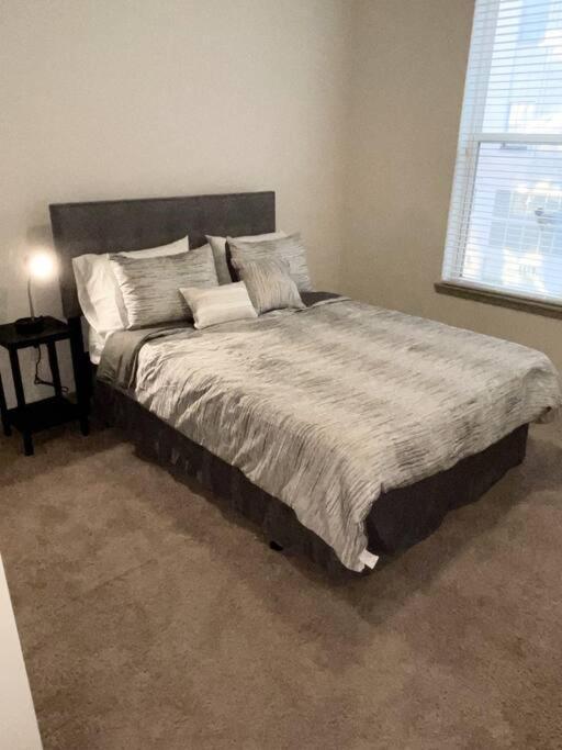 ヒューストンDowntown Living 1Br W/ Free Parking Garageアパートメント エクステリア 写真